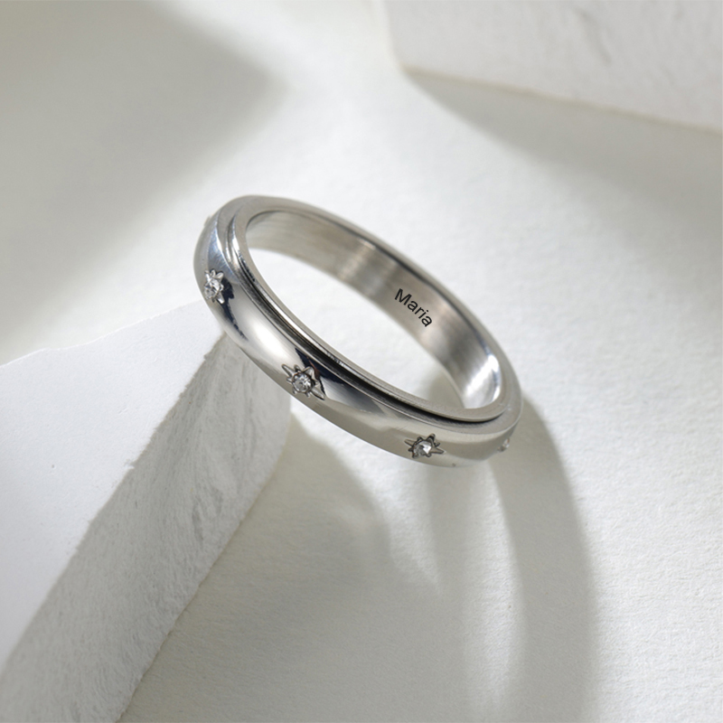 แหวนคู่รักทรงดาวหมุนได้ประดับเ - Wedding Zone บทวิจารณ์และราคา