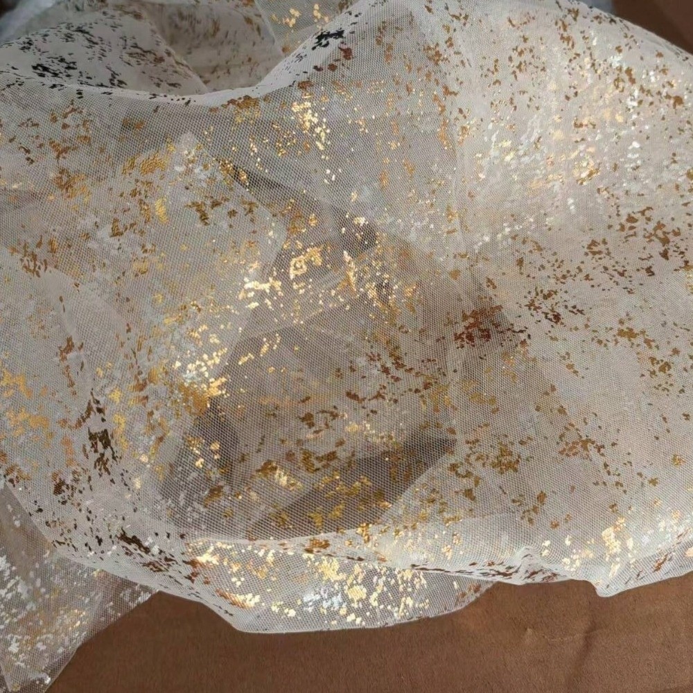 ผ้าปูโต๊ะปักเลื่อมสีทองสไตล์ยุ - Table Runner Sequin บทวิจารณ์และราคา